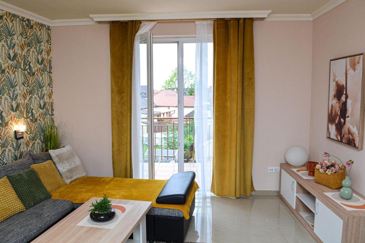 Unicum Apartman Hajdúszoboszló Zewnętrze zdjęcie