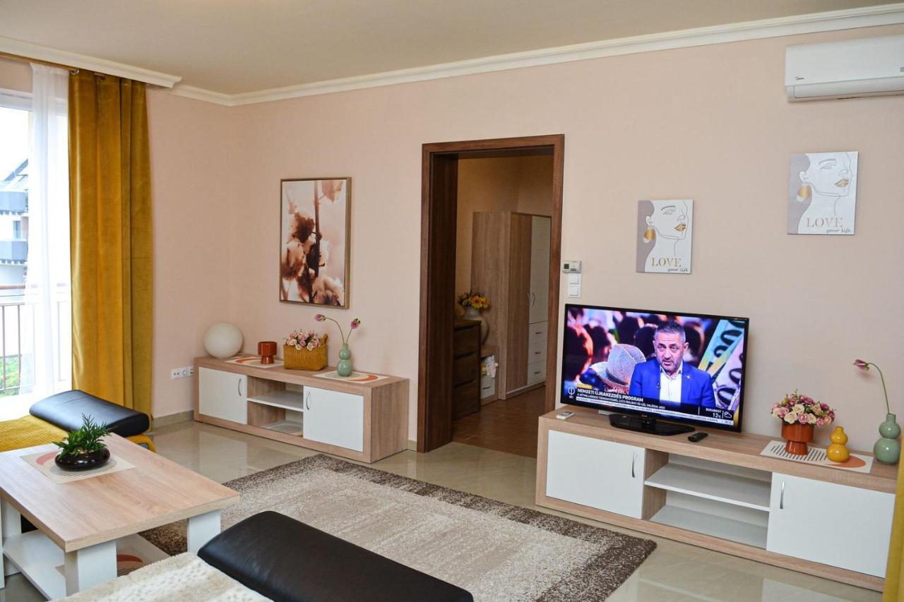 Unicum Apartman Hajdúszoboszló Zewnętrze zdjęcie